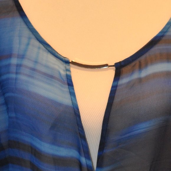 LANE BRYANT Blouse - Various Blue's SZ. 22W/24W - Picture 3 of 3